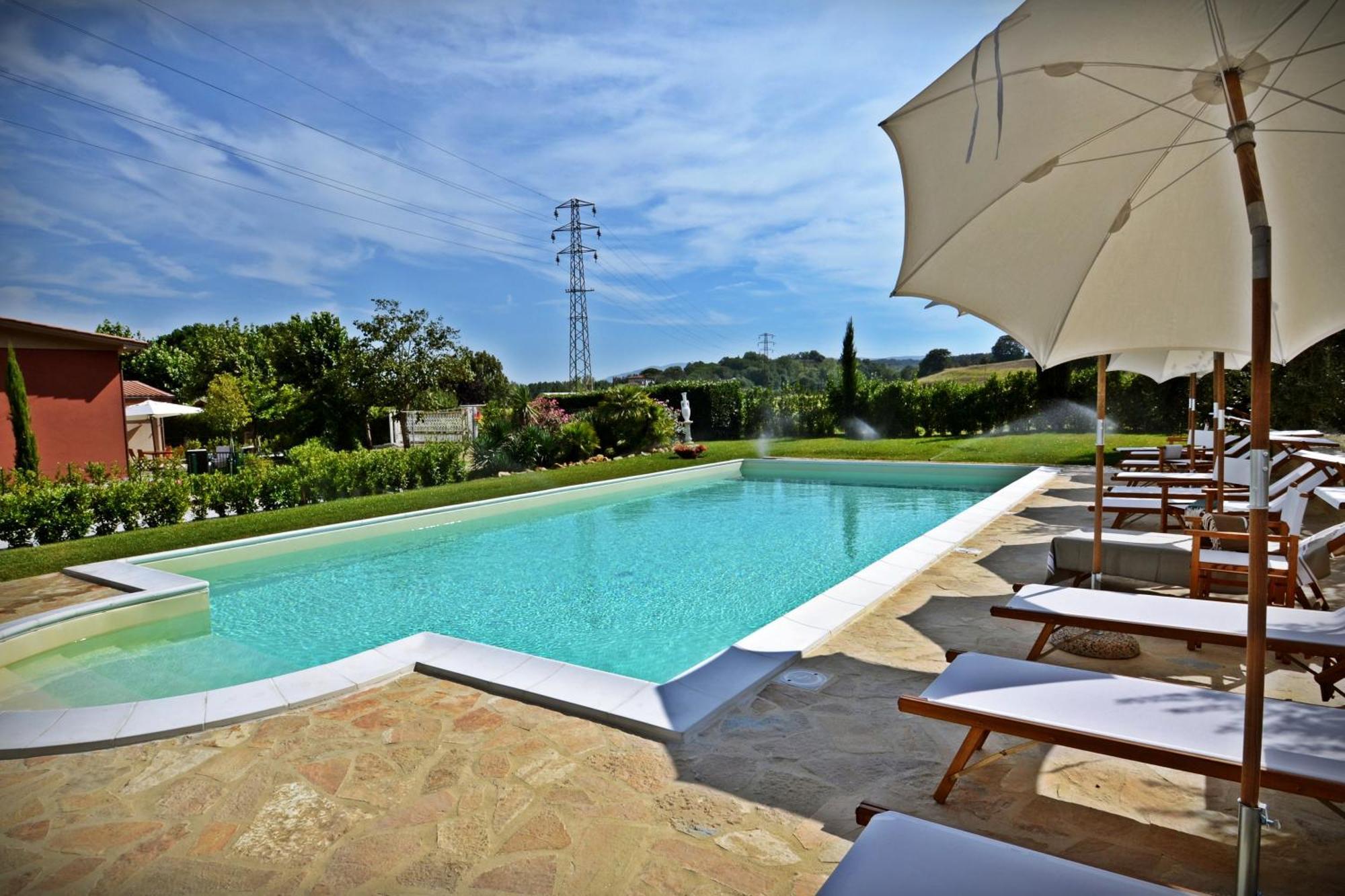 Cevoli Country Resort Lari Exterior foto